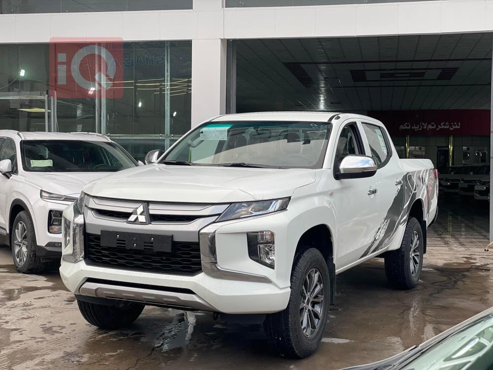 میتسوبیشی L200